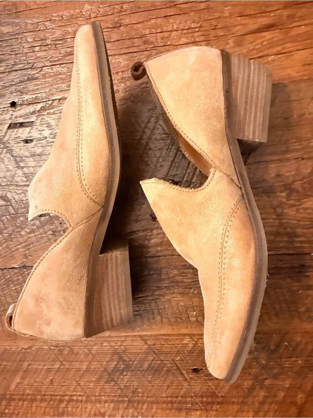 Lucky Brand soft suede